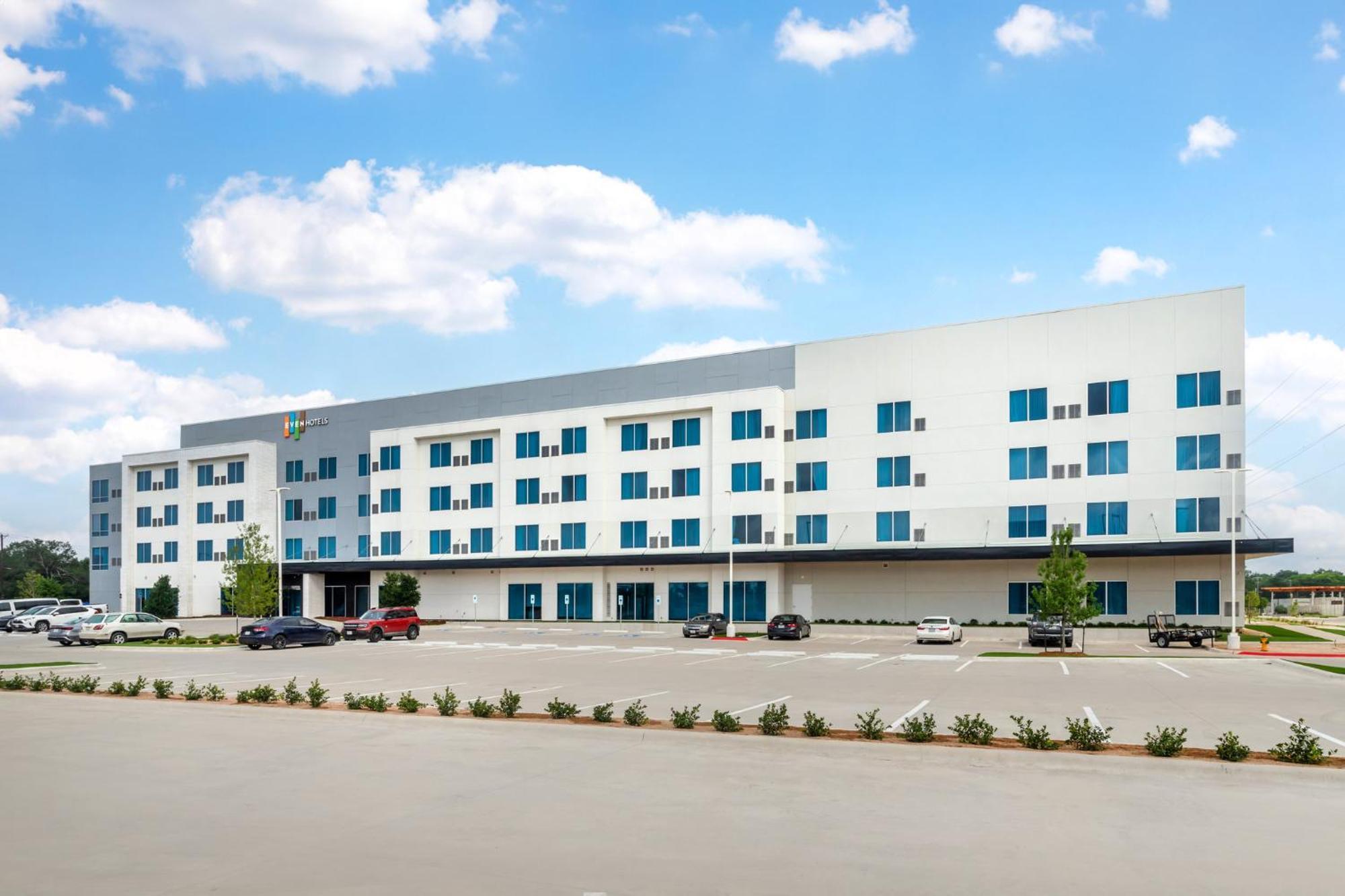Even Hotel Waco - University Area By Ihg Exterior photo
