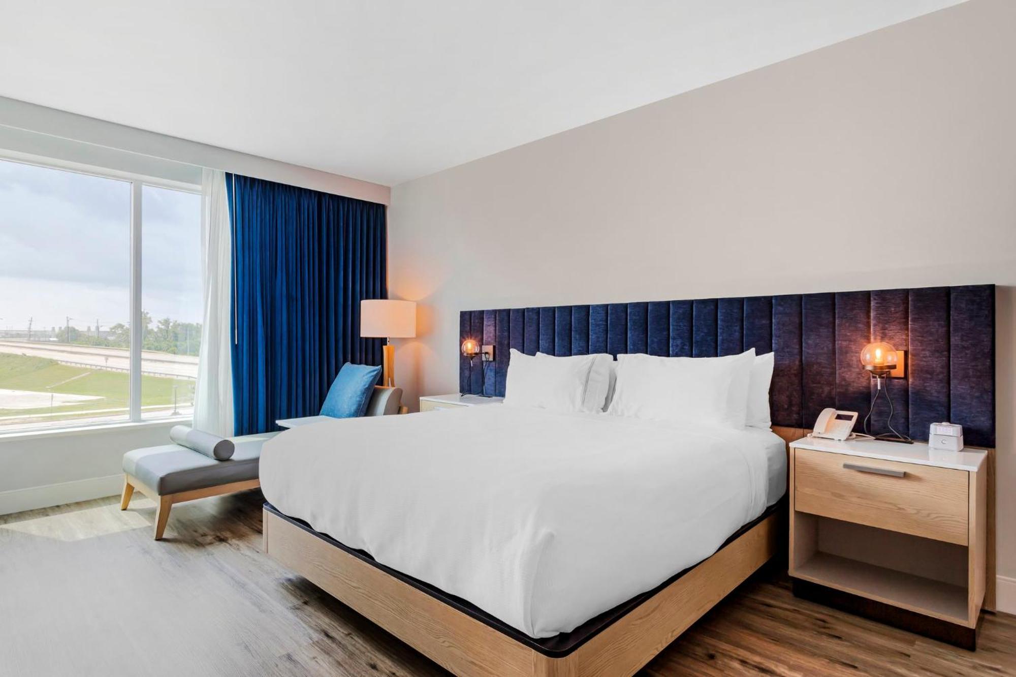 Even Hotel Waco - University Area By Ihg Exterior photo